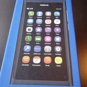 Nokia-N9-Unboxing