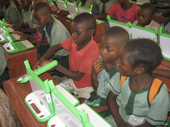 olpc_08_550x413.jpg