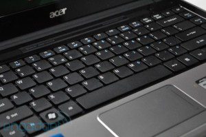 Acer TimelineX 4820T - touchpad