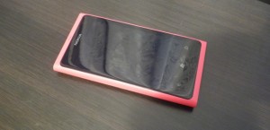 Nokia Lumia 800 – mini Review Nokia Lumia 800 - Review