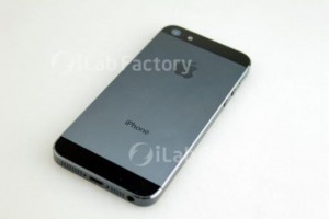 Cat costa productia unui iPhone 5 ?
