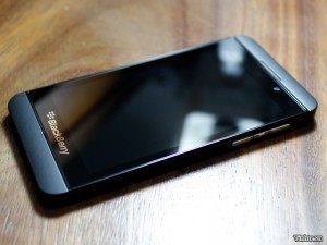 Blackberry seria L in Imagini si Video !