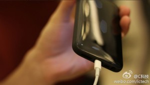 Imagini cu iPhone-ul ce se vrea ieftin