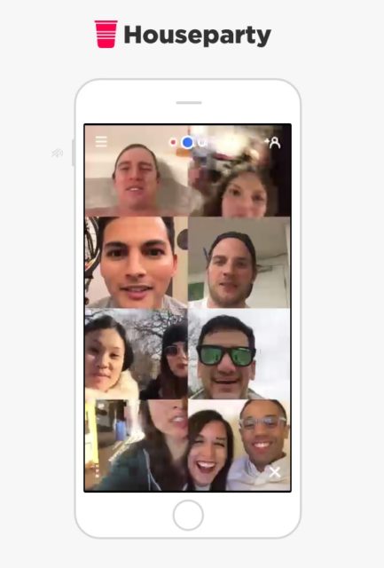 Houseparty – apelezi simultan 7 persoane