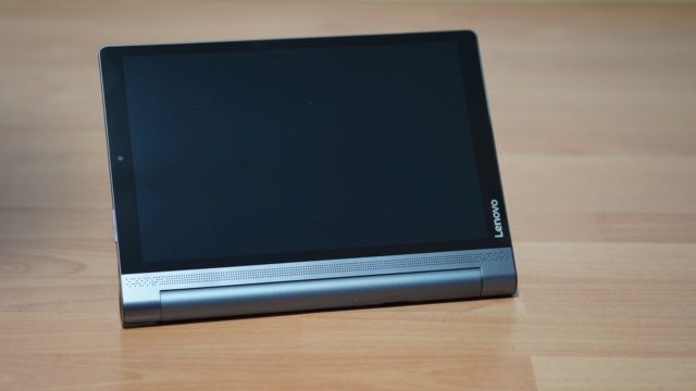 Review Lenovo Yoga Tab 3 Pro – o tabletă care atrage atenția oricui