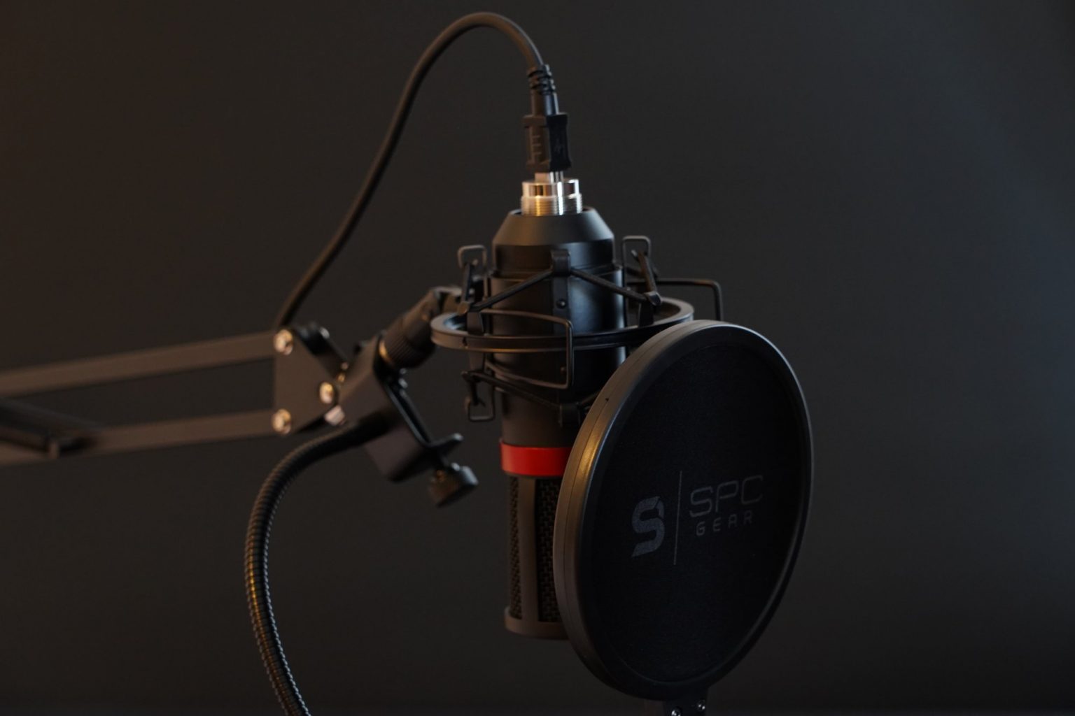 Review SPC Gear SM950