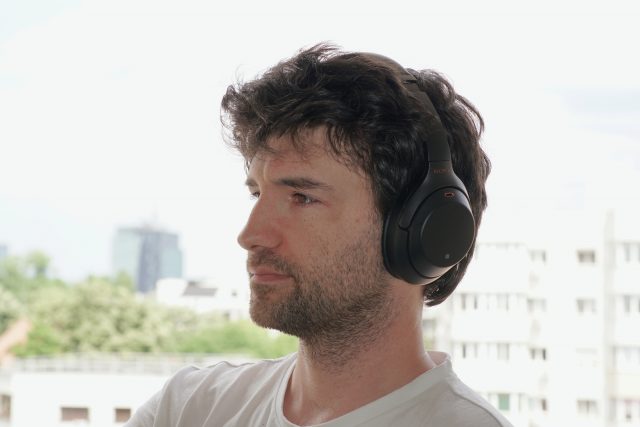 Review Sony WH-1000XM3 – Căști wireless cu ANC performant și raport bun calitate / preț