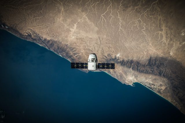 Ce se mai aude despre viitorul telefoniei mobile prin satelit?