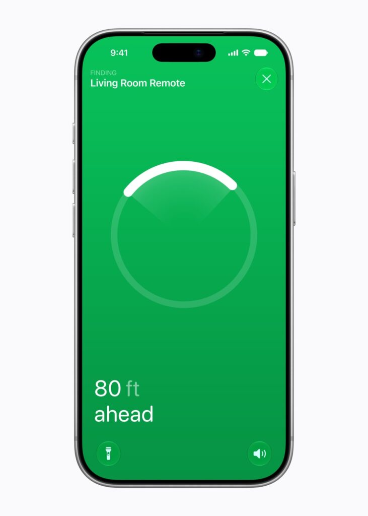 Telecomanda Siri Remote găsită cu Find My și Precision Finding pe iPhone
